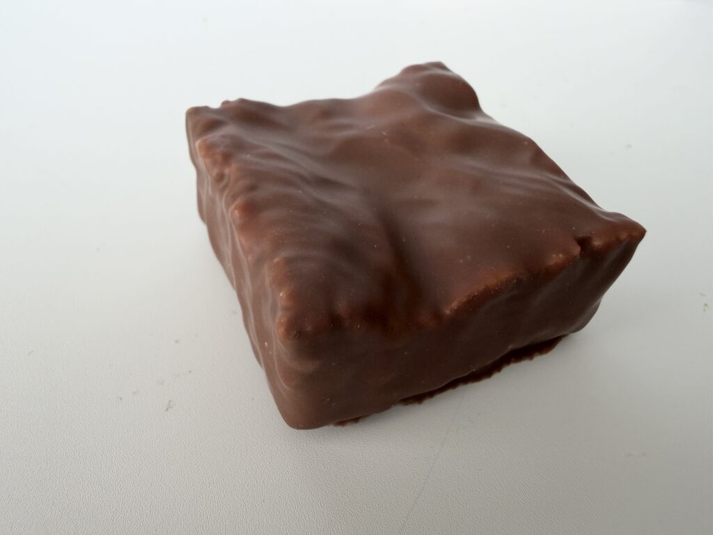 フィリップ・ベル クッキー チョコレートコーティング 斜め