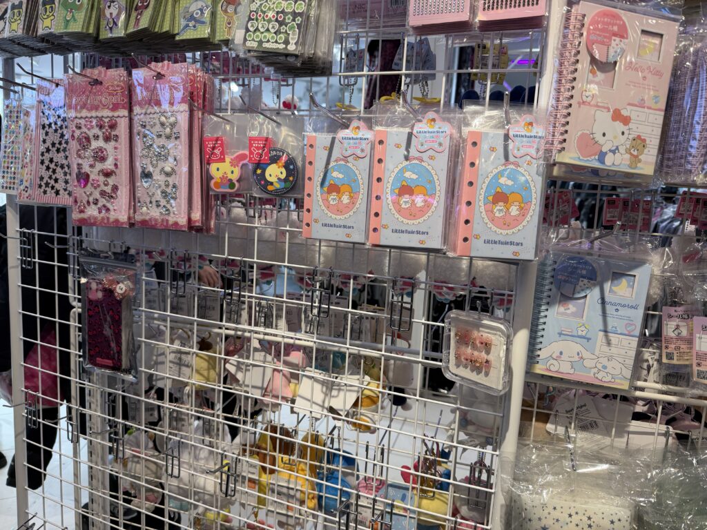 渋谷スピンズキャラクターシール売り場|サンリオやかわいい系シール