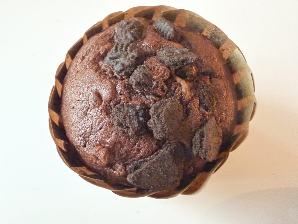 ゴディパン池袋で購入したチョコレートが濃厚なマフィン