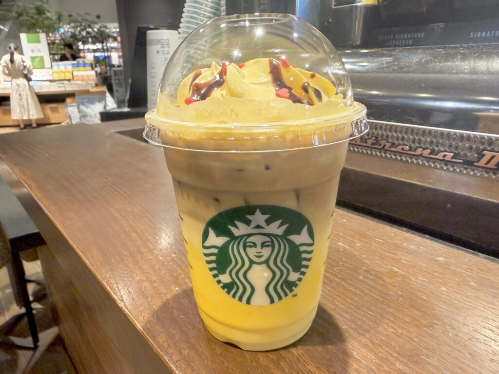 スタバ新作ピカチュウ ハニークリーム ラテの実物