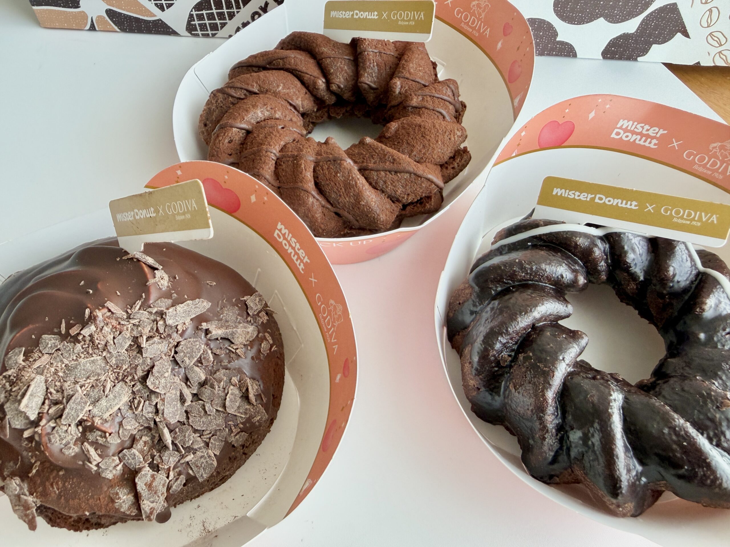 ミスタードーナツ×ゴディバのコラボドーナツ5種類｜生ショコラフレンチやトリュフショコラを食べ比べ